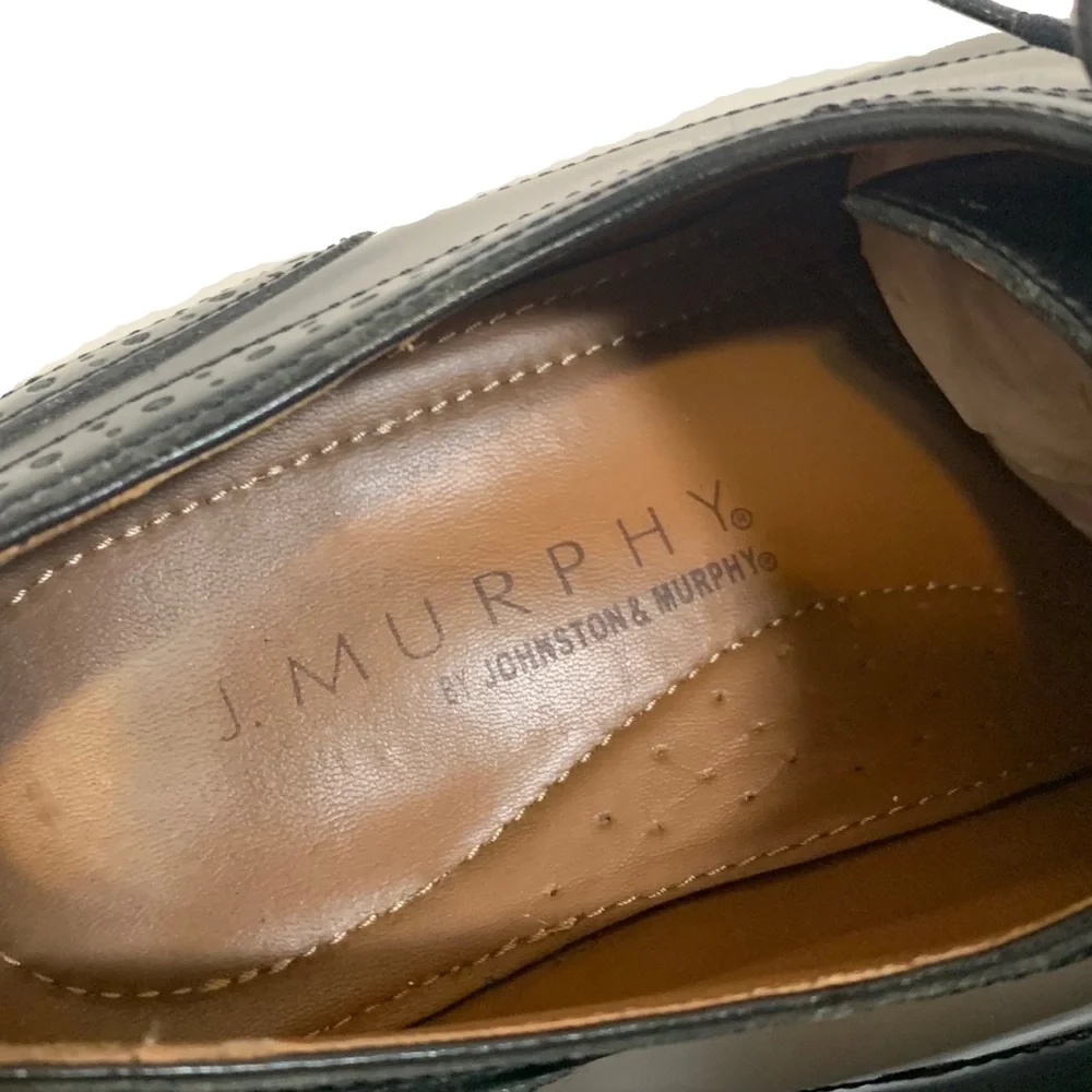 11 / Johnston & Murphy Black Oxford Shoes